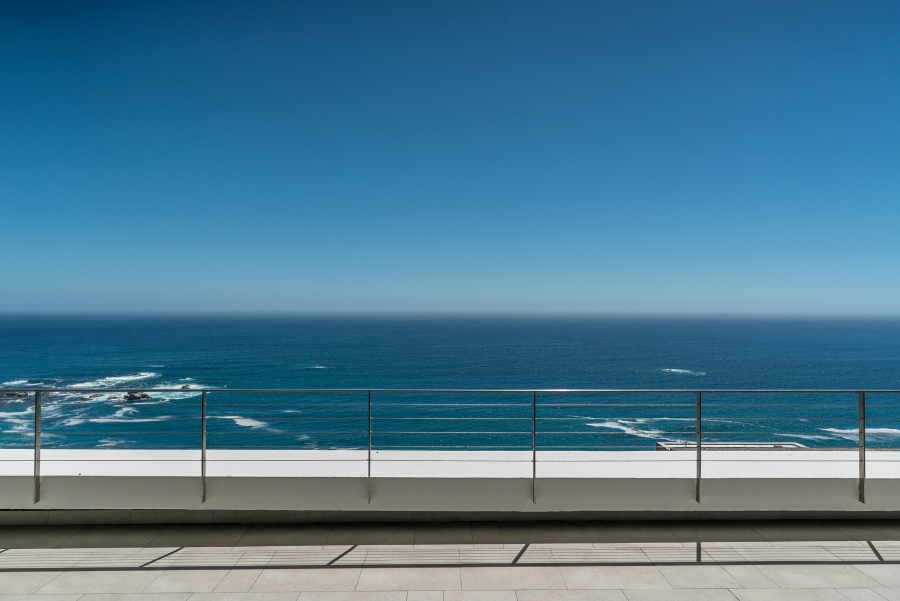 5 Bedroom Property for Sale in Clifton Western Cape
